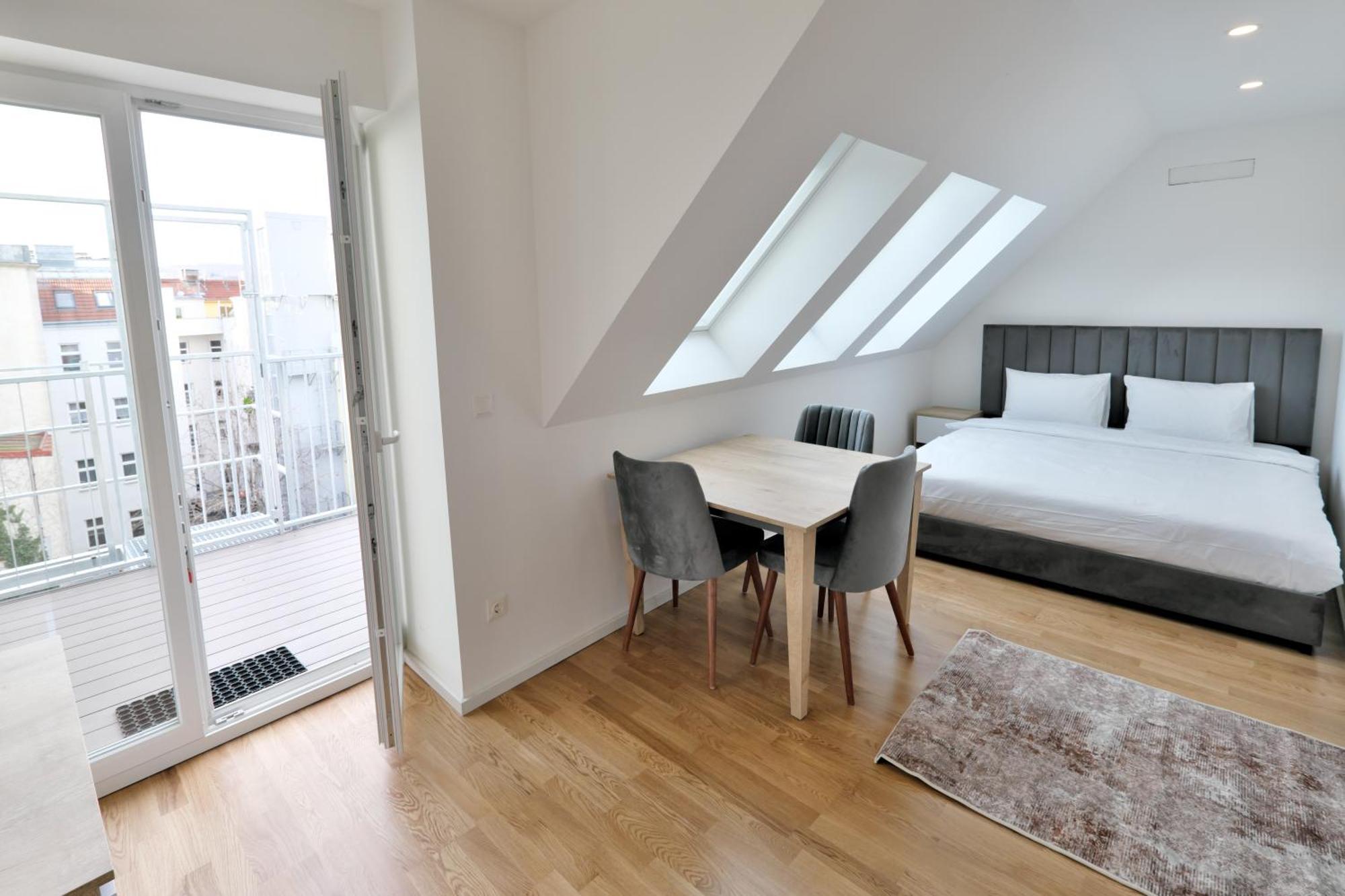 Vienna Lotus Apartments Exterior photo