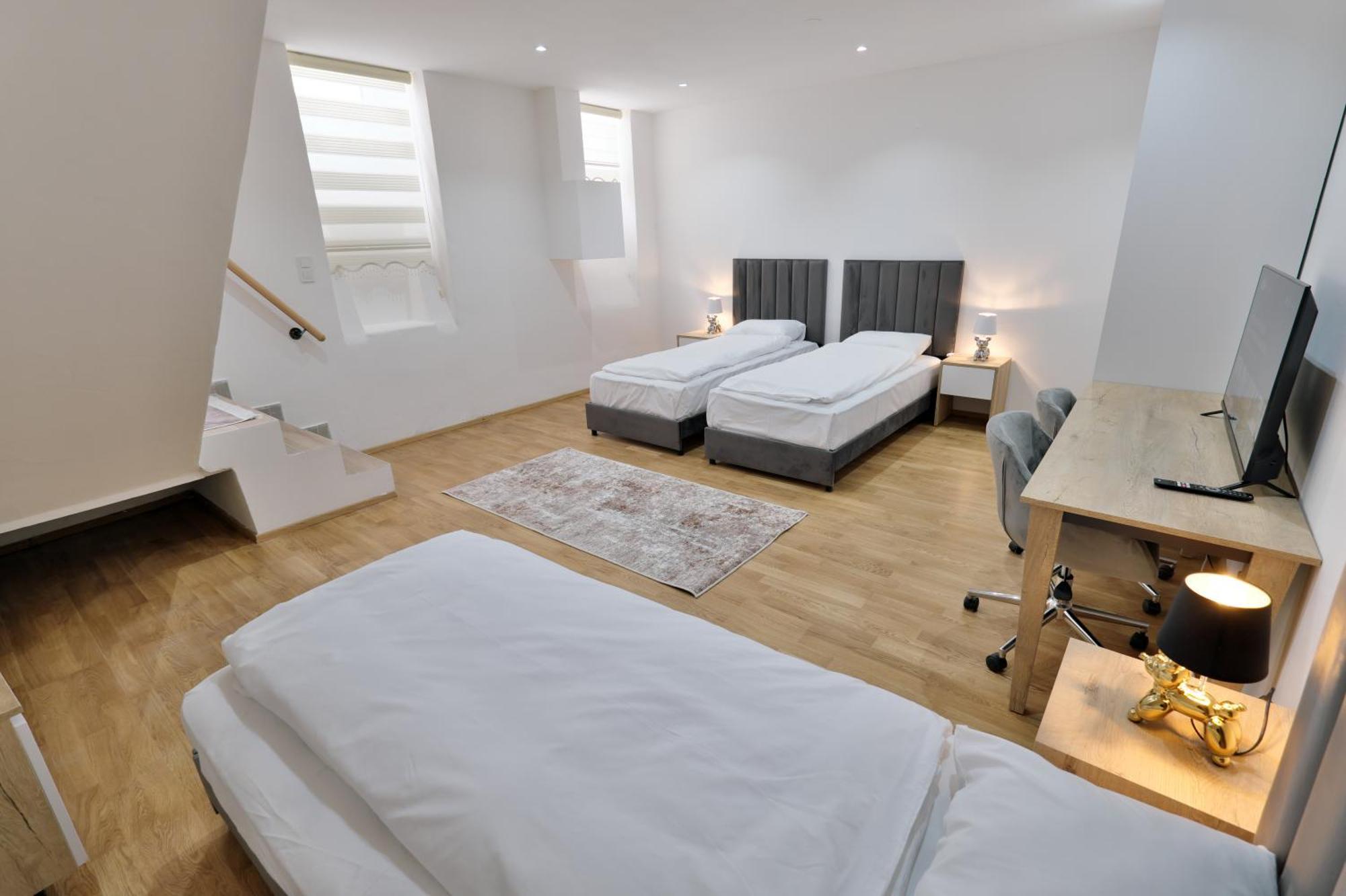 Vienna Lotus Apartments Room photo