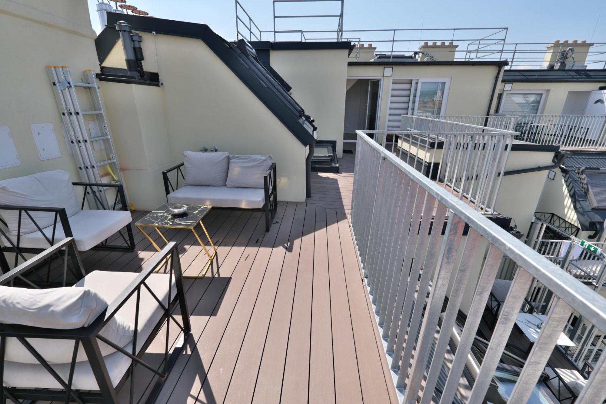 Vienna Lotus Apartments Exterior photo